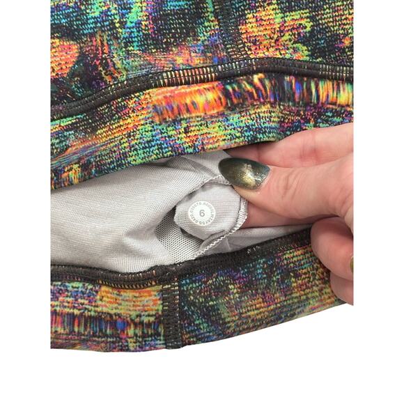 Lululemon Energy Bra in Glitch Tapestry Starlight Multi - Picture 7 of 7